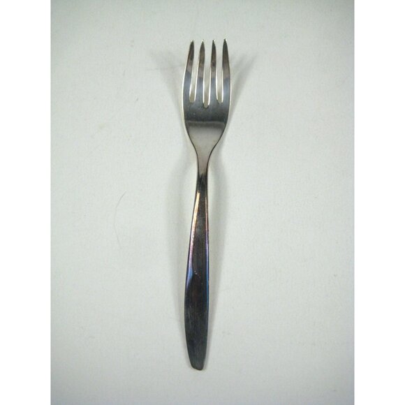 Concept Pattern 1957 Set 12 Supreme Silver Plate Cocktail Forks Vintage Flatware - Picture 7 of 9